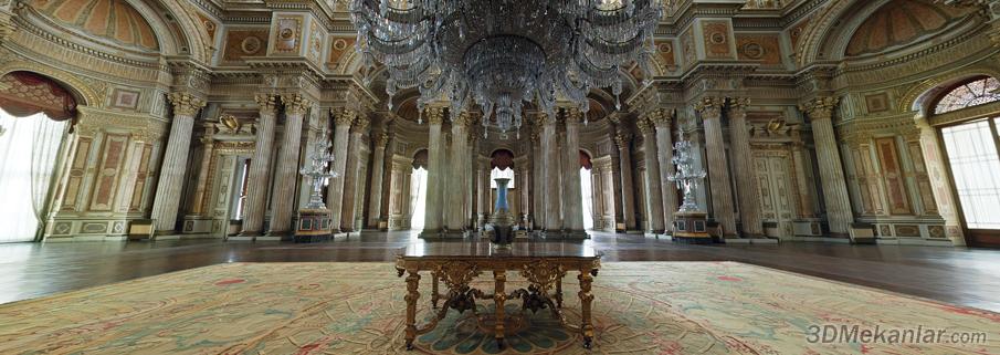 Dolmabahçe Sarayı